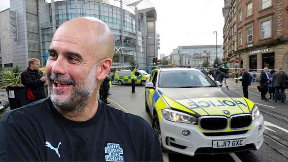 El entrenador del Manchester City protagonizó un curioso momento con un agente de tránsito.